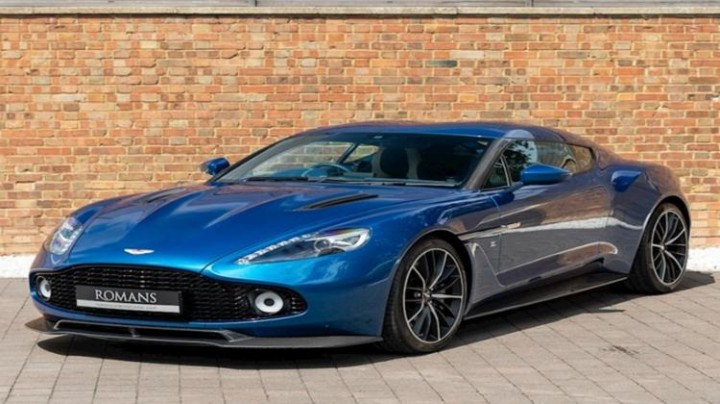 Aston Martin Vanquish